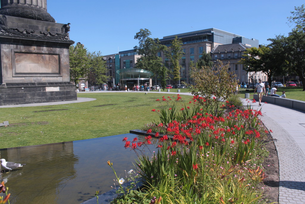 St Andrews Square Edinburgh, designed by Gillespies landscape architects