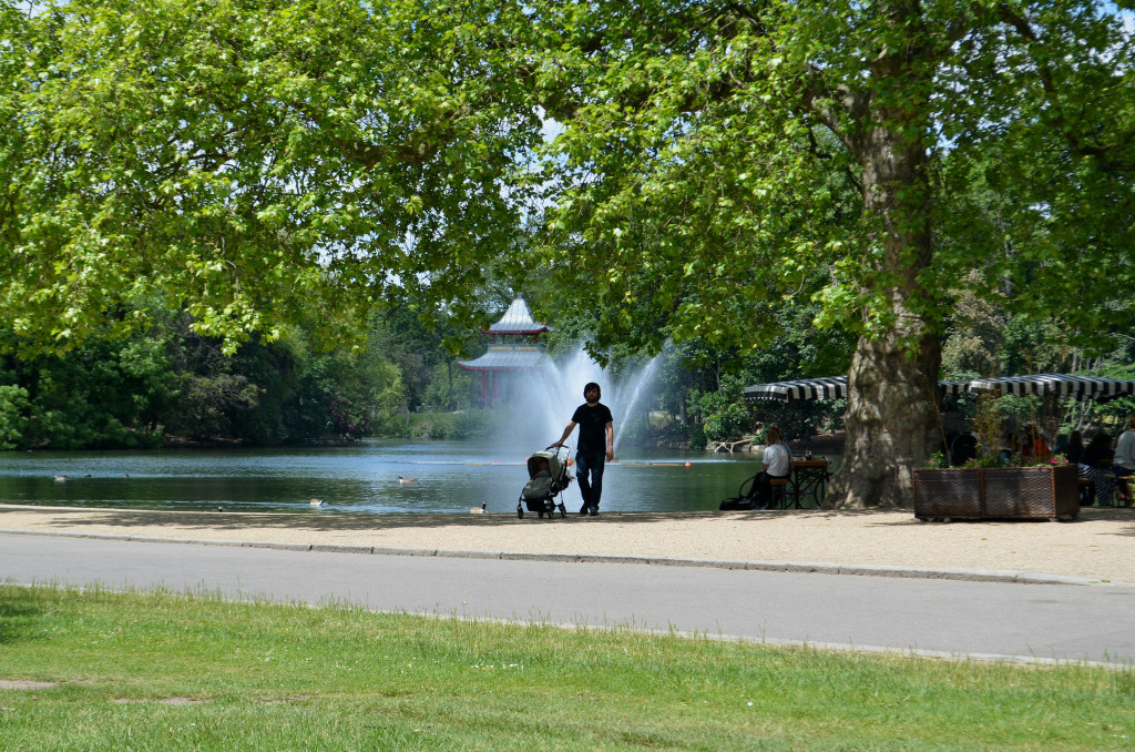 Victoria Park was the first London park laid out for public use (image courtesy eGuide Travel)